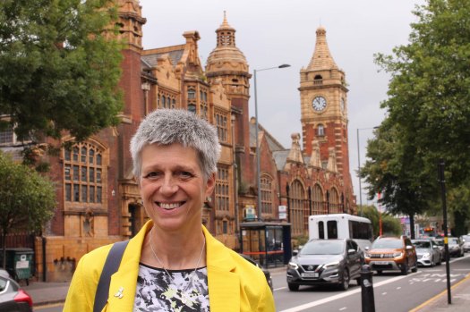 izzy-moseley-road-baths-01